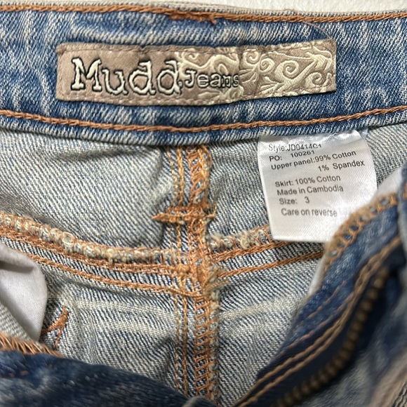 Mudd Jeans  Boho Tiered Denim and Floral Cotton Ruffle Skirt - Picture 4 of 10